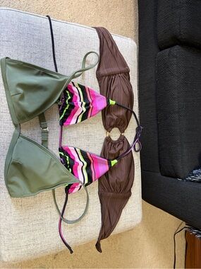 Woman’s Bikini Tops